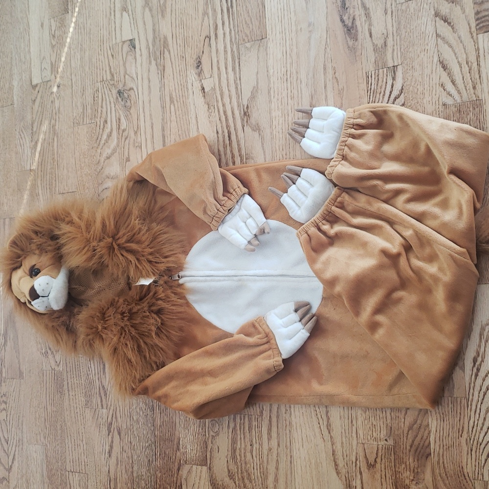 (M) Toys R Us Lion Costume Cosplay Halloween Dress Up Youth Unisex Cozy Cute